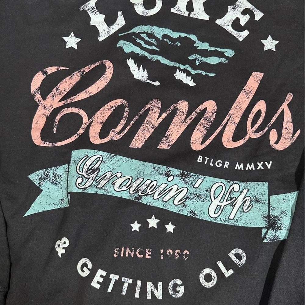 Luke Combs Growin Up Getting Old Tour Hoodie Black Graphic Sweatshirt Medium